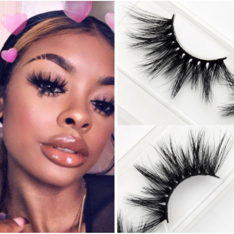 WOMEN EYELASHES